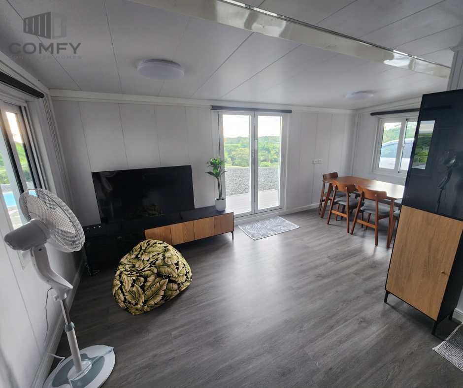 20ft Mobile Expandable Tiny Home 2 Bed Rooms Equipped with Bathroom and Kitchen