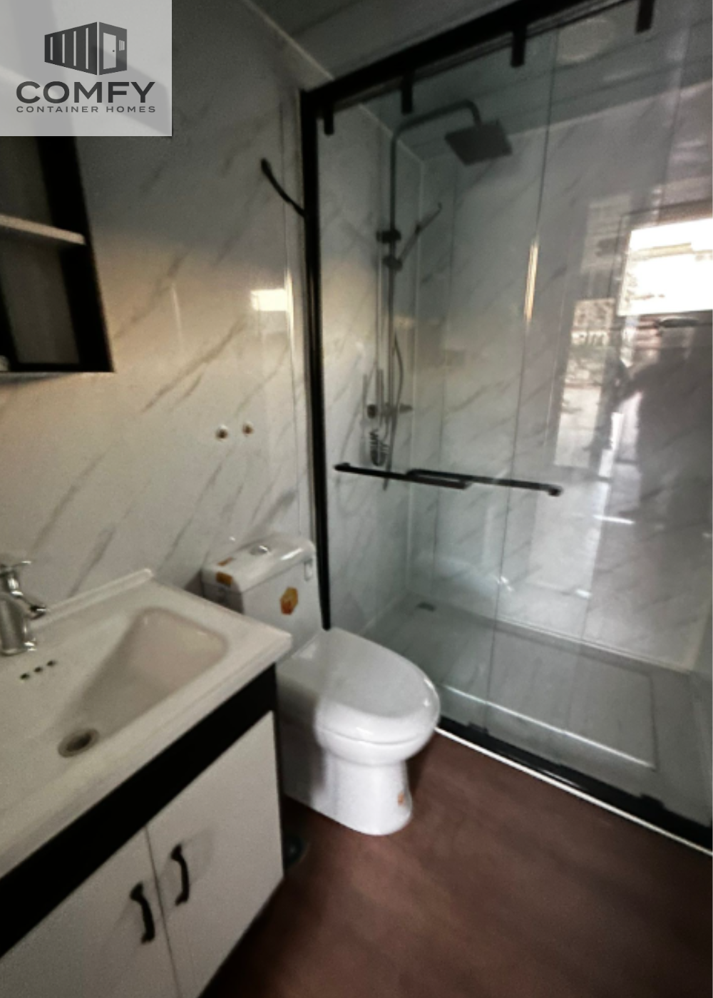 20ft Mobile Expandable Tiny Home 2 Bed Rooms Equipped with Bathroom and Kitchen