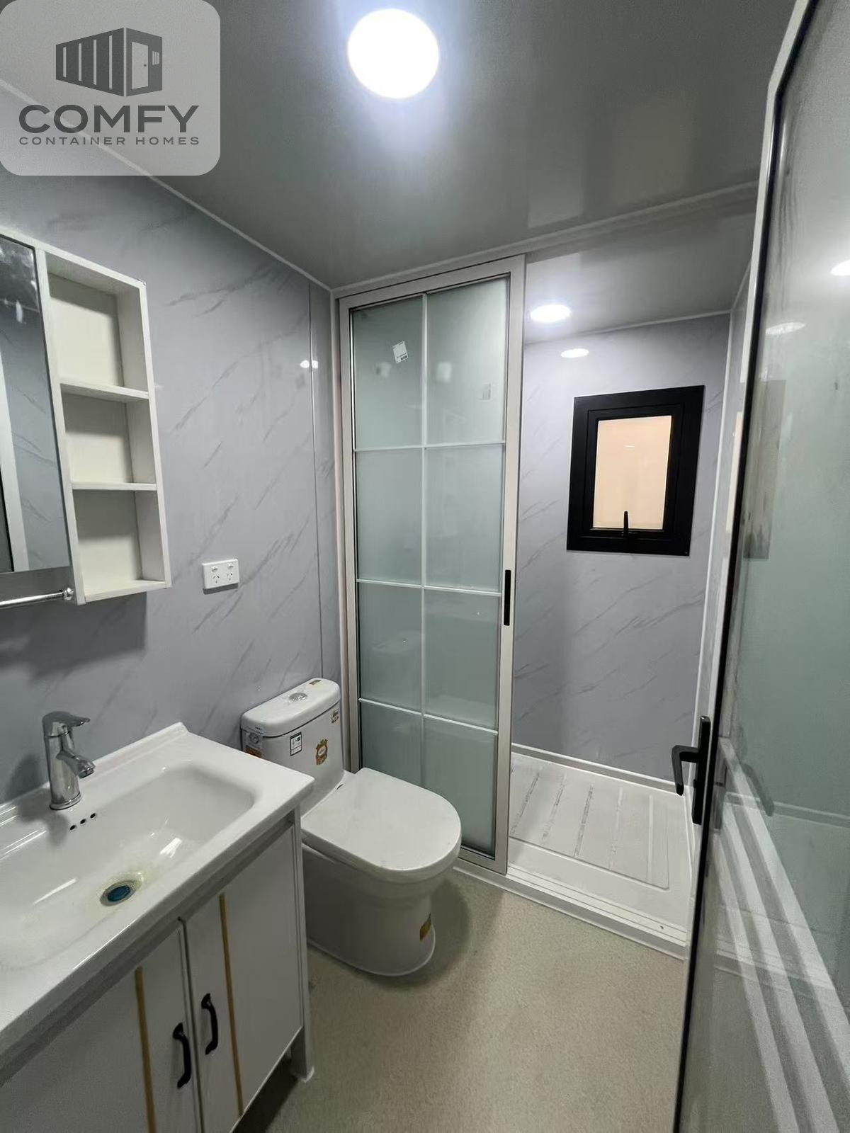 20ft Mobile Expandable Home 2 Bed Rooms Equipped with Bathroom and Kitchen